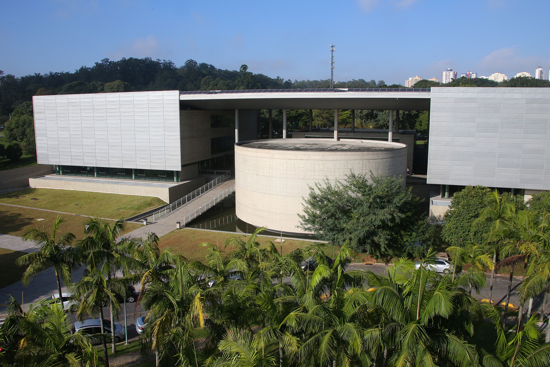 Biblioteca Brasiliana Guita e José Mindlin