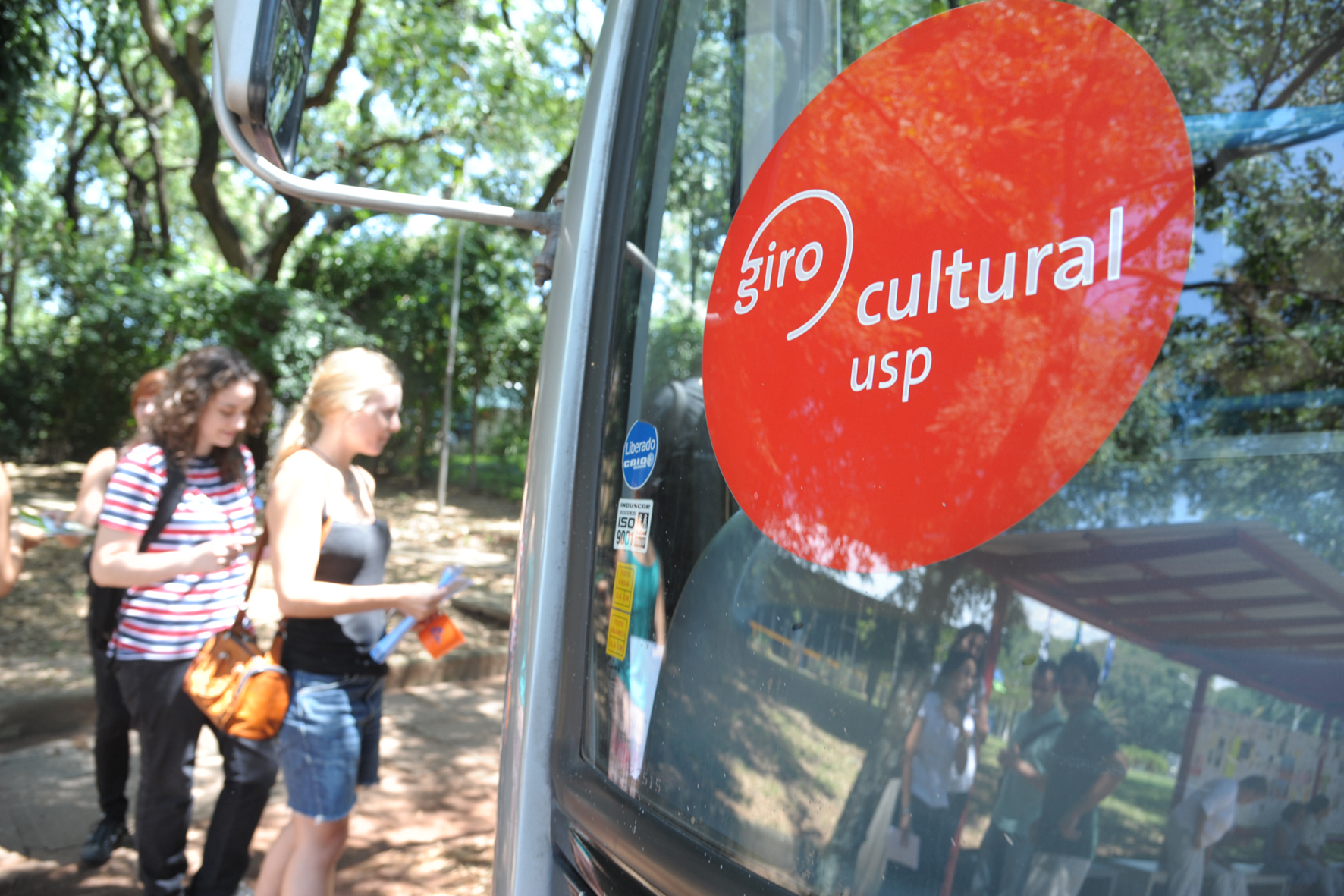 Giro Cultural USP abre inscrições para passeios gratuitos no campus